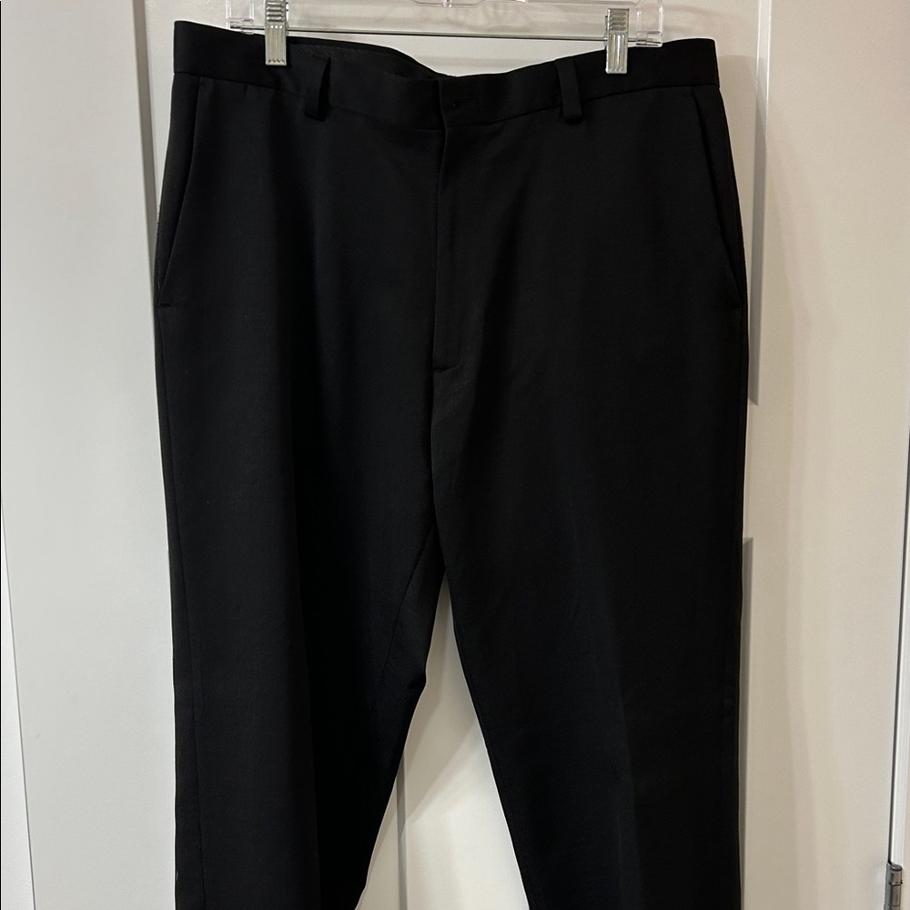 Haggar Men's Black Dress Pants